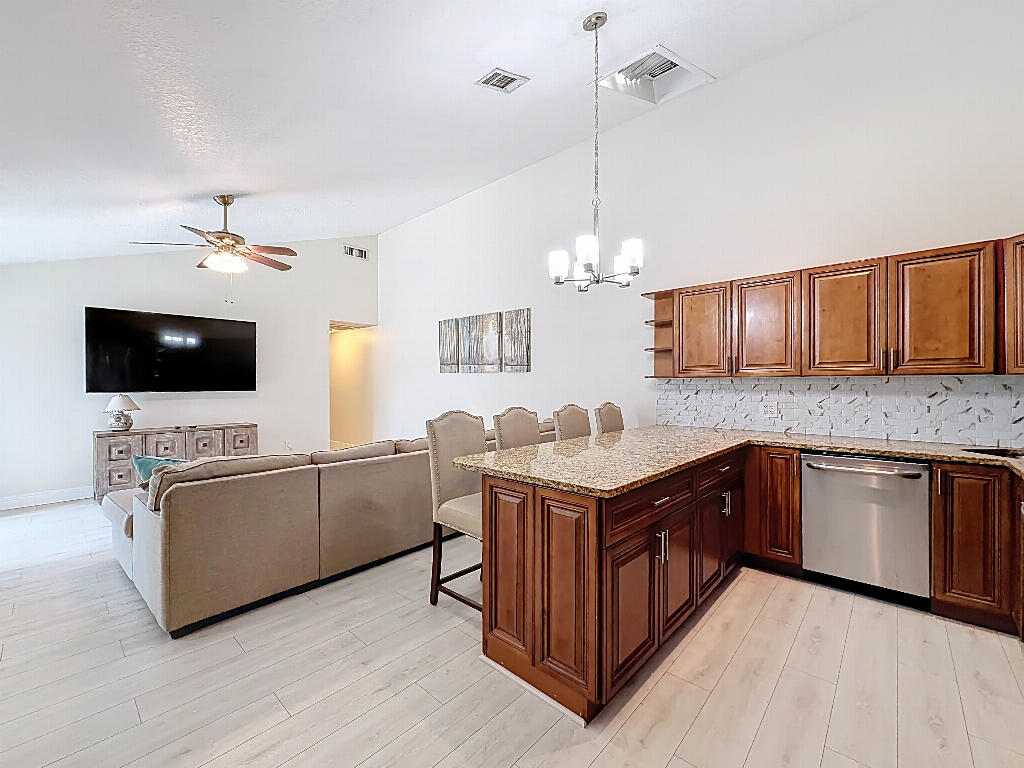 WESTWOOD GARDENS 1 - Residential