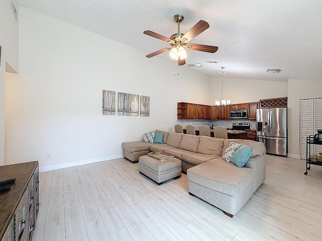 WESTWOOD GARDENS 1 - Residential