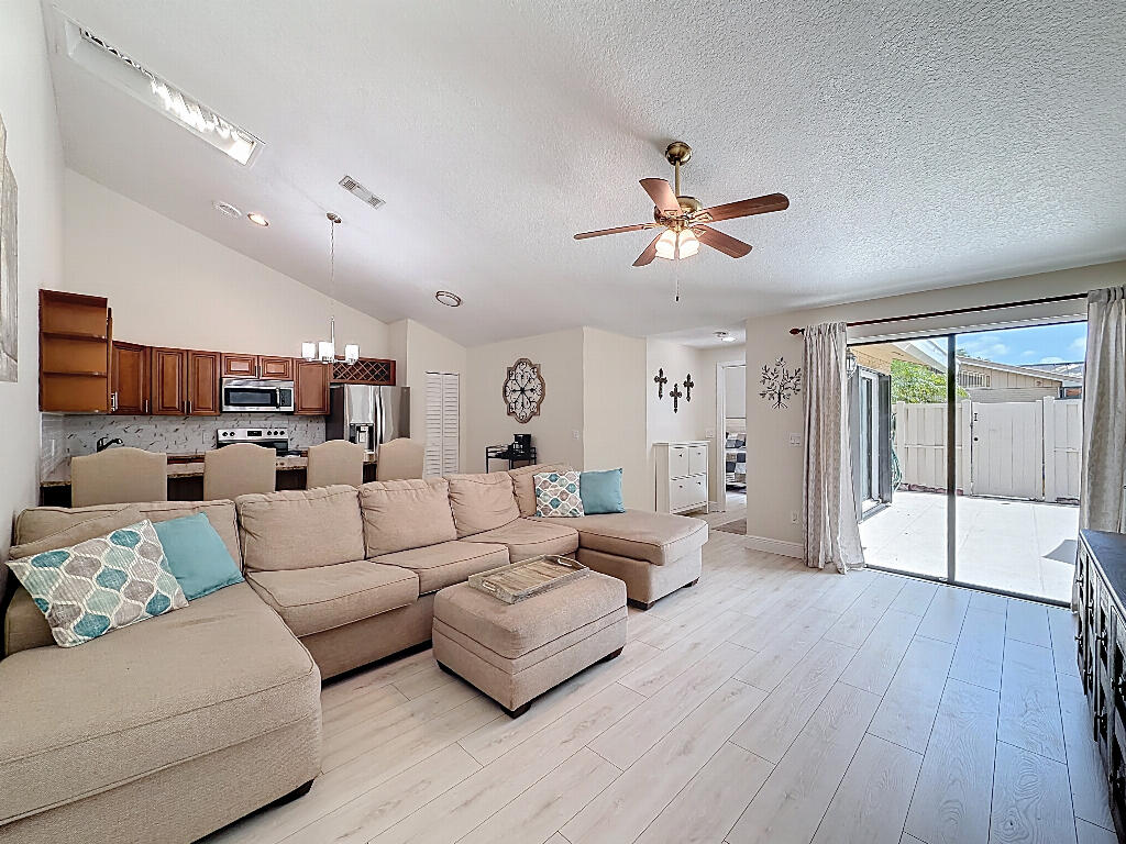 WESTWOOD GARDENS 1 - Residential