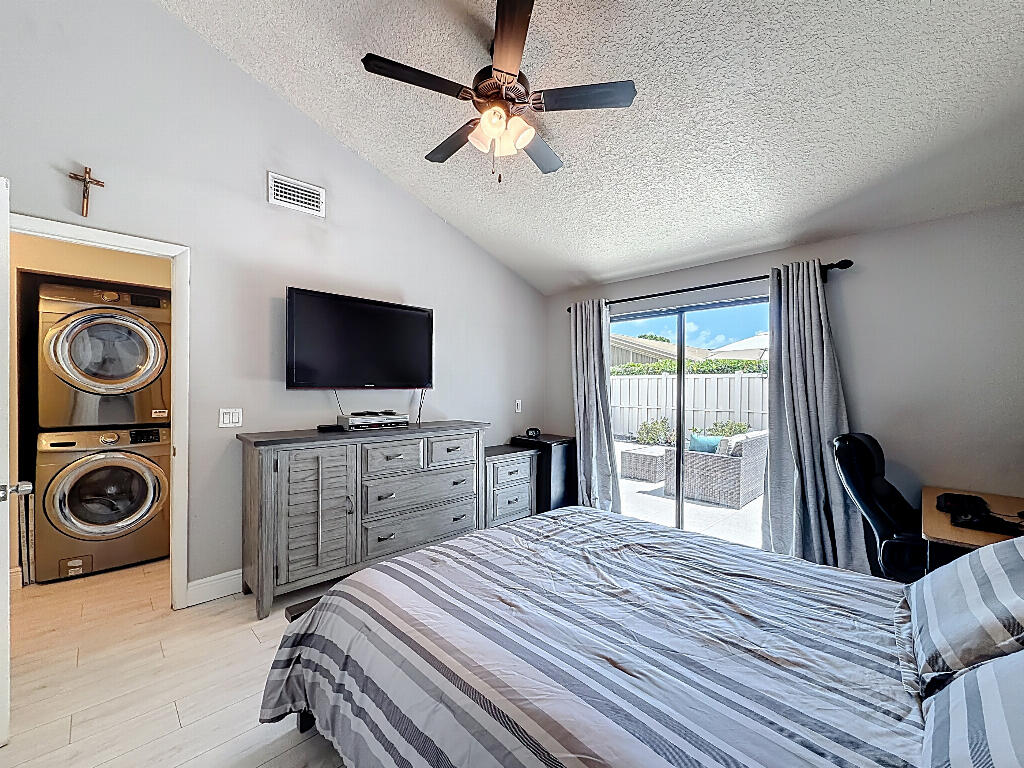 WESTWOOD GARDENS 1 - Residential