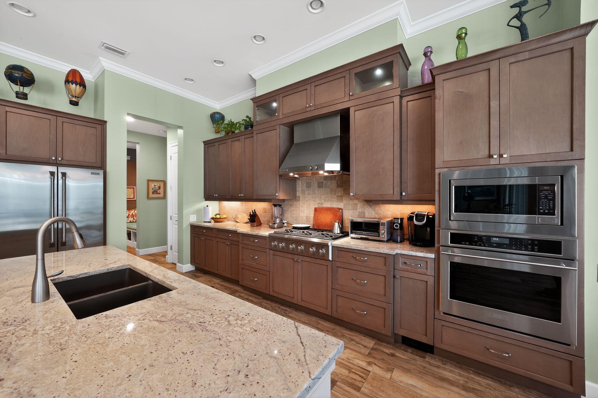 SEWALLS LANDING - Residential