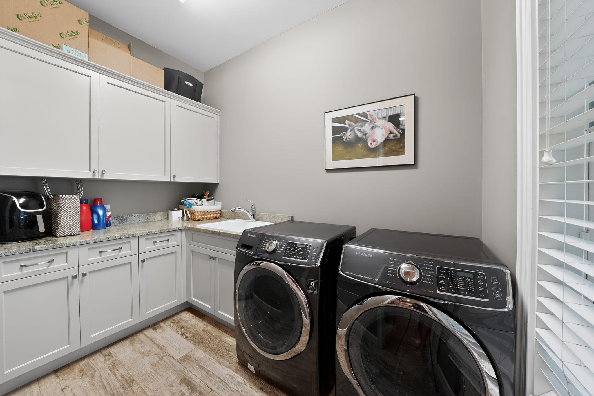 SEWALLS LANDING - Residential