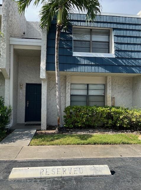 Villas Of Sheridan Condo - Residential Lease