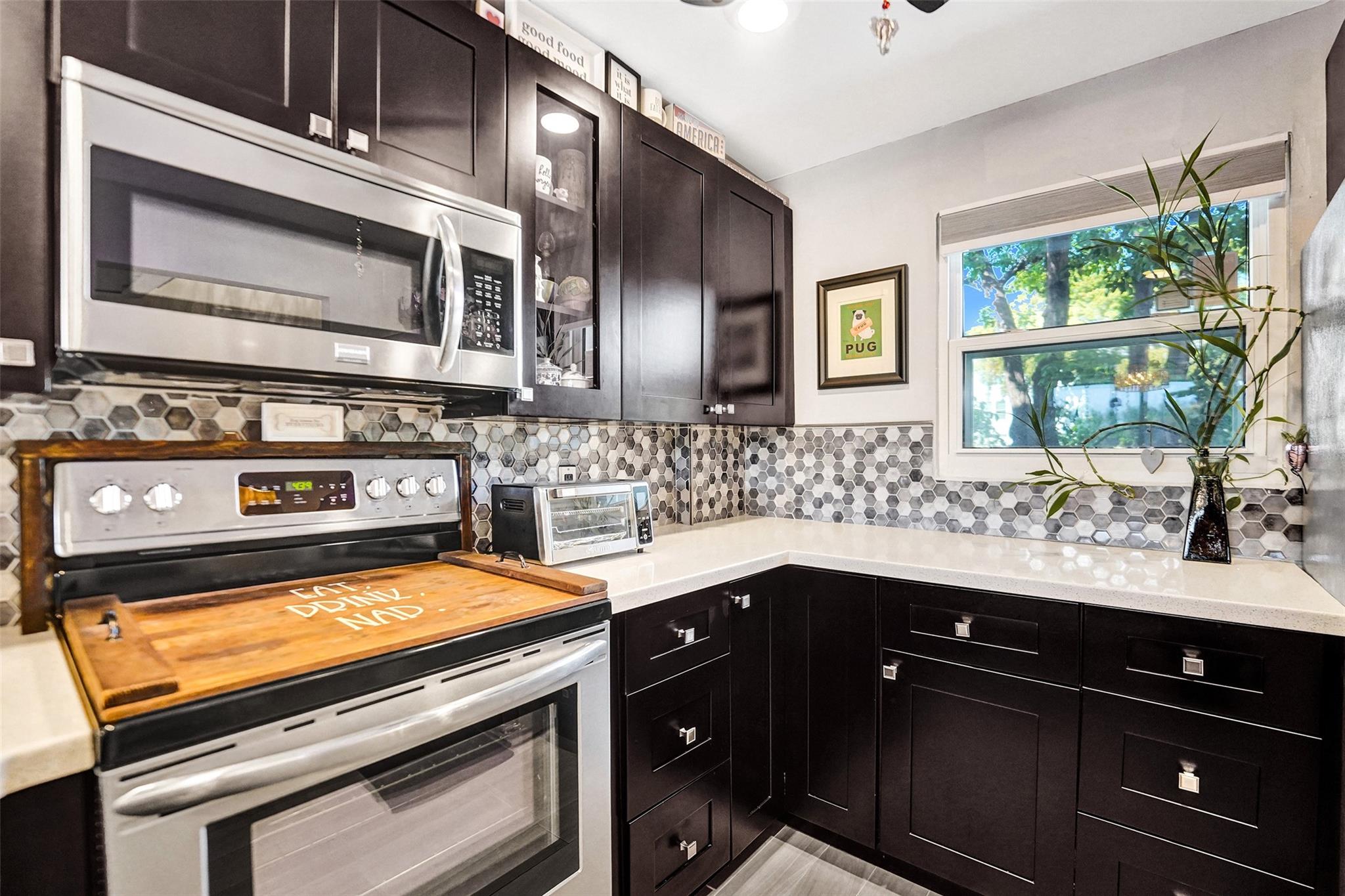 111 Royal Park Dr 2E