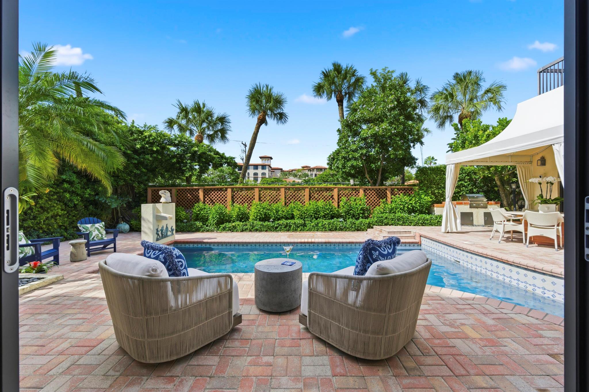 OCEAN PARK H W ROBBINS - Residential Lease