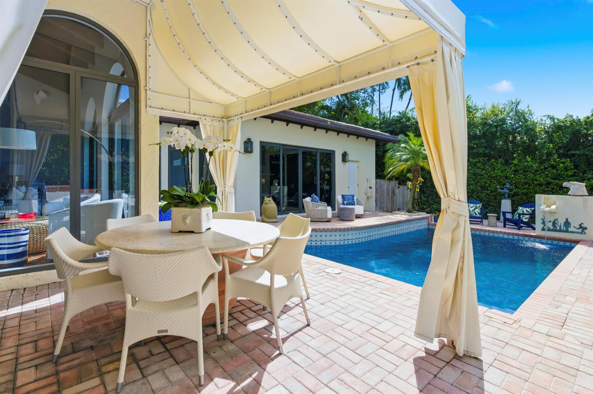 OCEAN PARK H W ROBBINS - Residential Lease