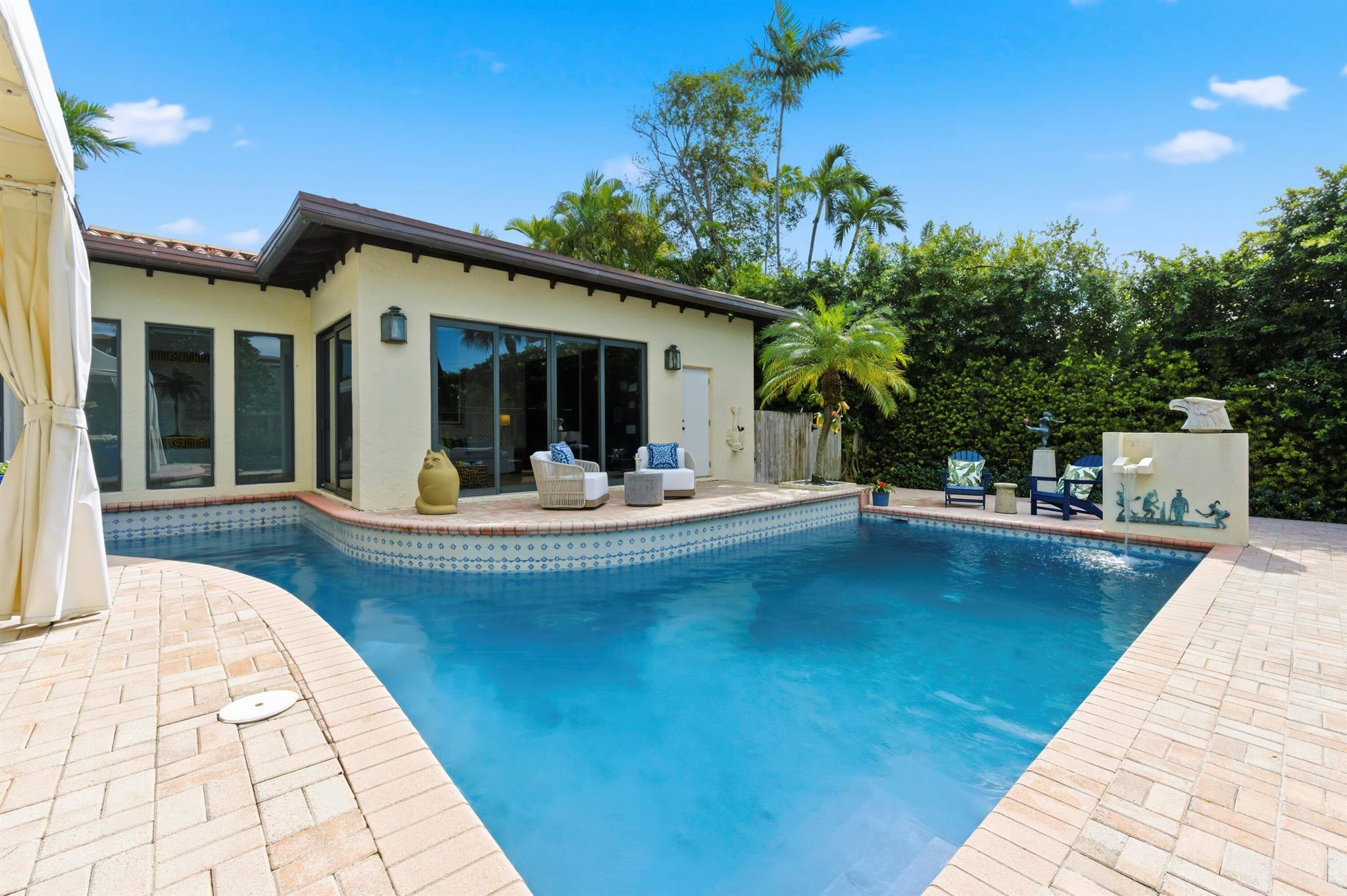 OCEAN PARK H W ROBBINS - Residential Lease