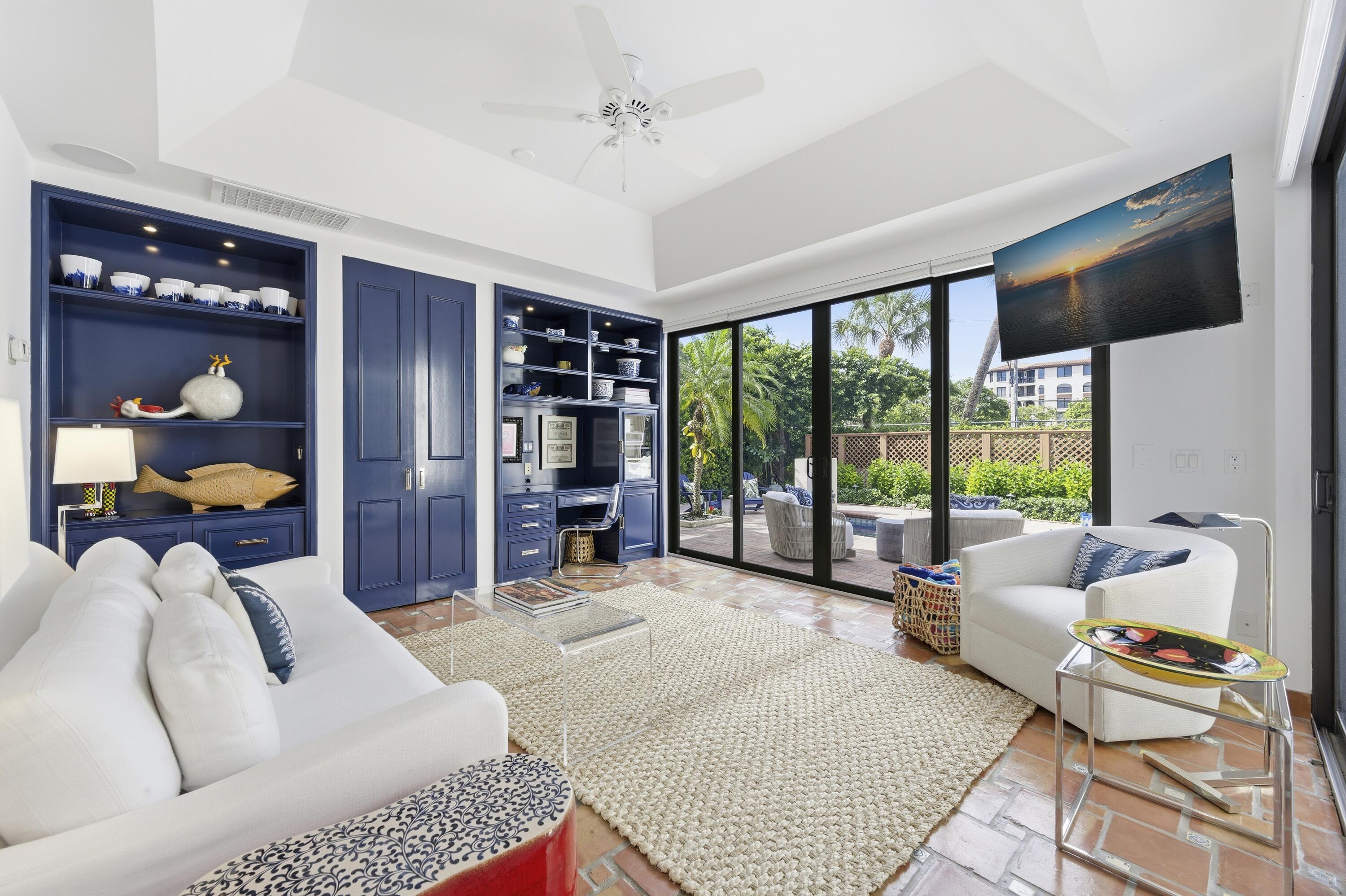 264 Everglade Avenue