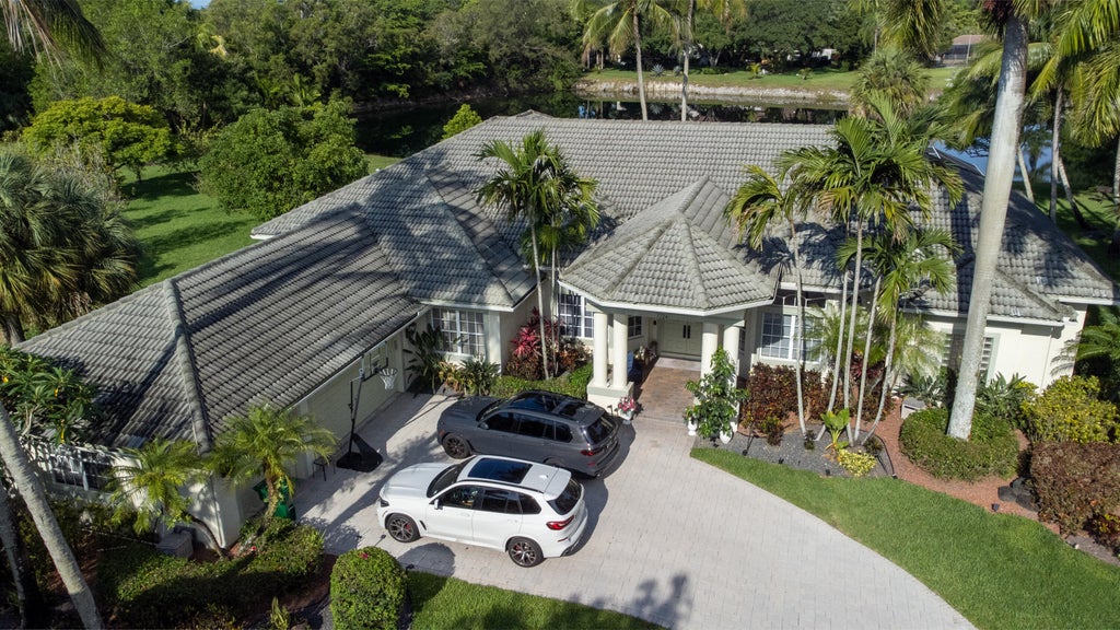 Photo of 7724 NW 47th Drive, Coral Springs, FL 33067 (MLS # B26041215)