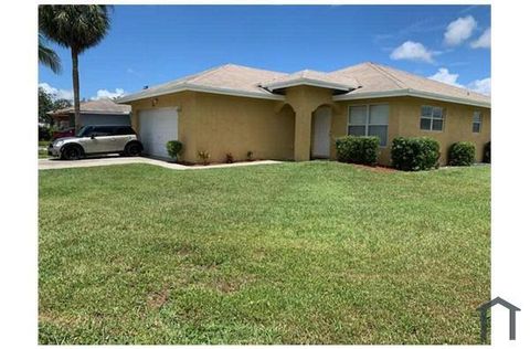 A home in Deerfield Beach