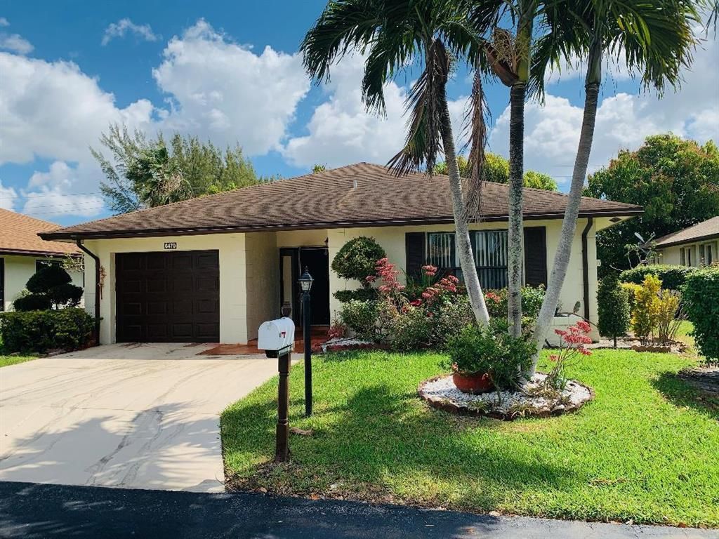 Photo of 6470 Lakemont Circle Cir, Green Acres, FL 33463 (MLS # R10700773)