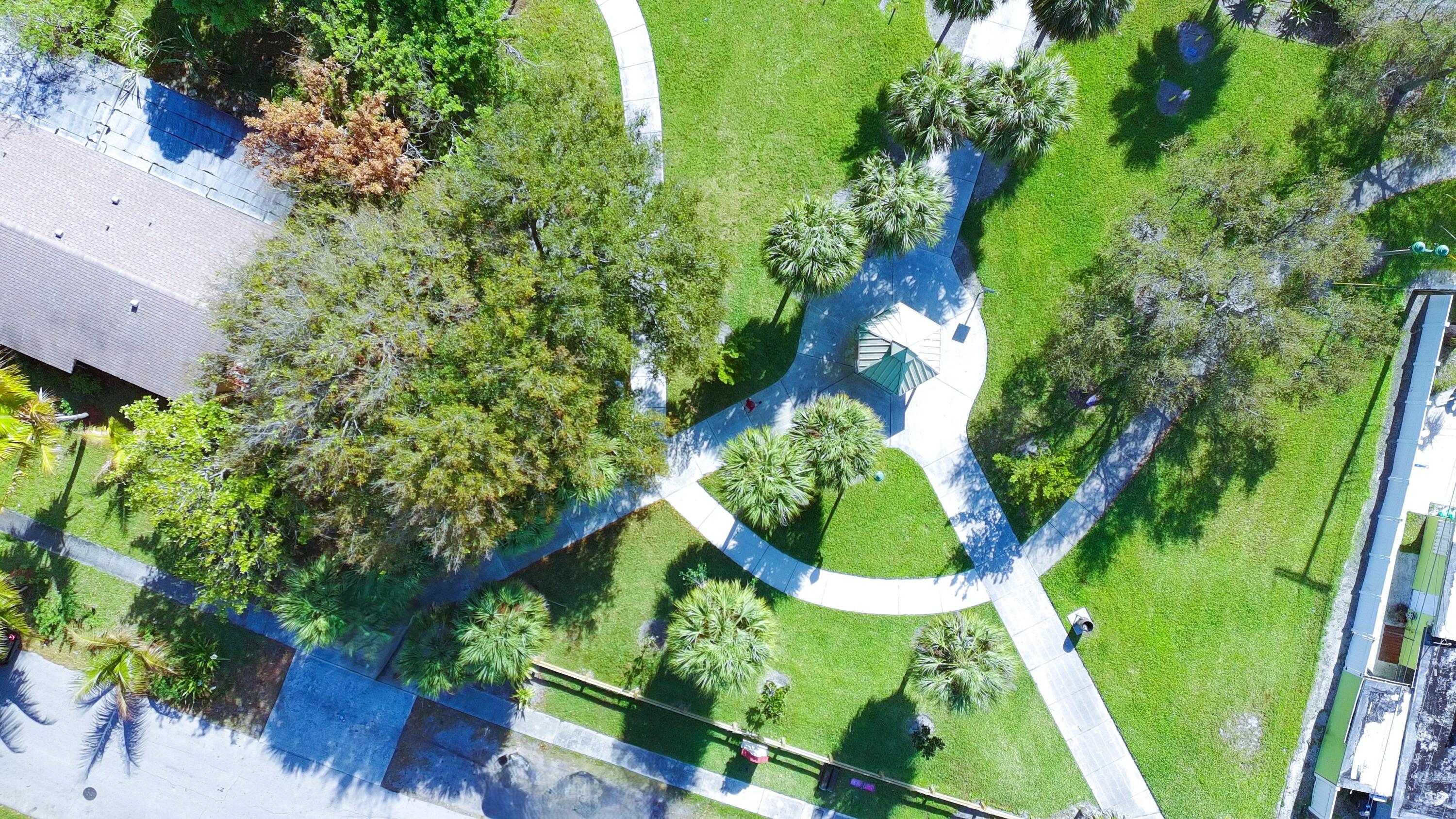 PALM BEACH LAKES SOUTH - Residential Lease