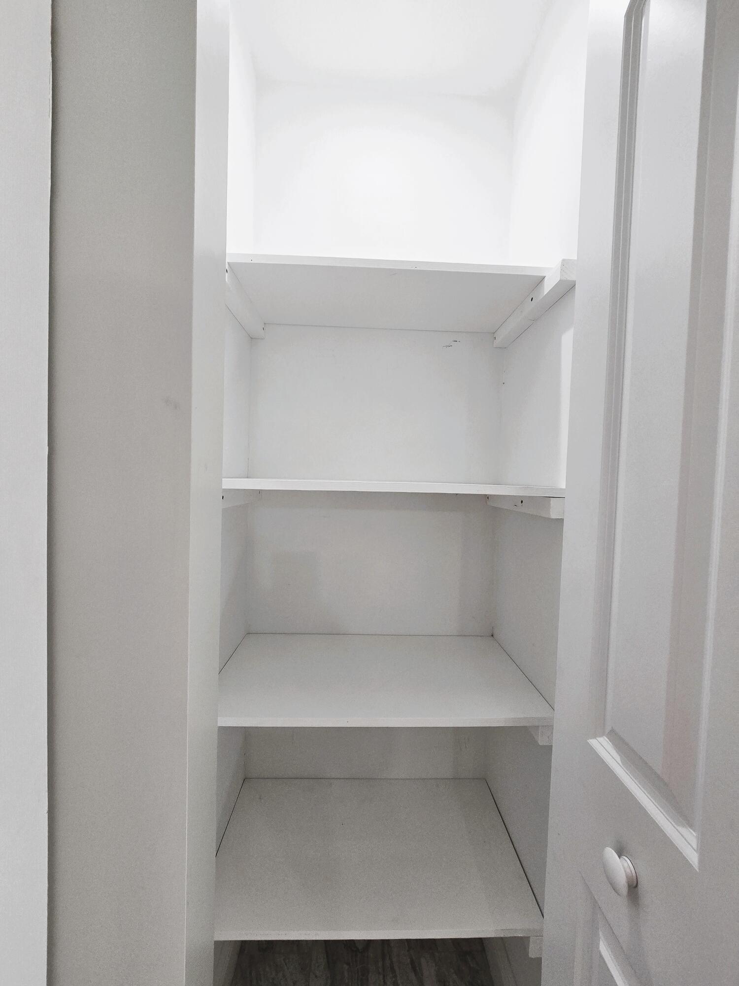 PALM BEACH LAKES SOUTH - Residential Lease