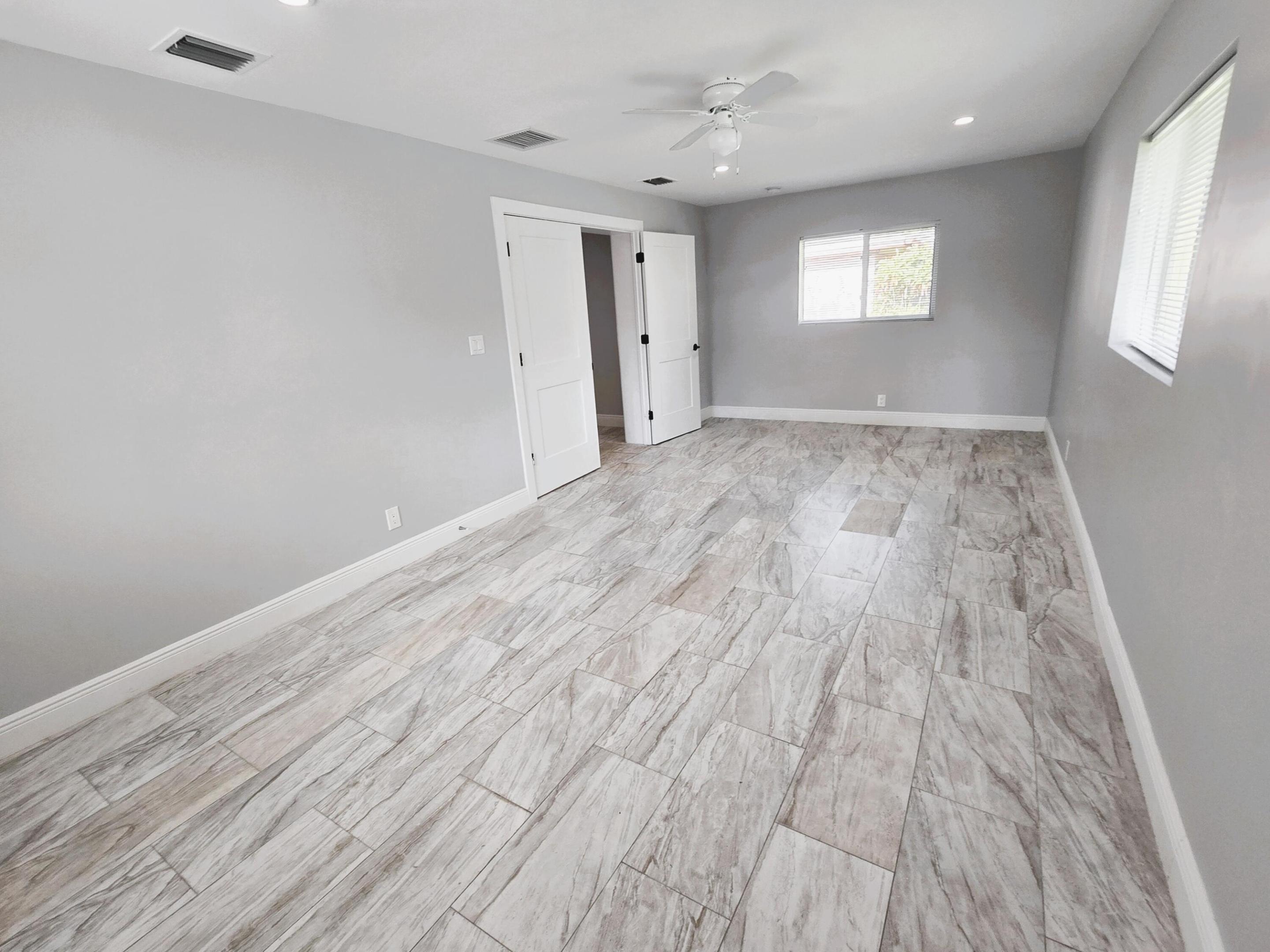 PALM BEACH LAKES SOUTH - Residential Lease