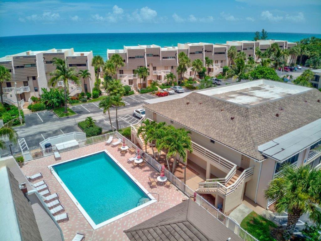 VILLA DEL SOL CONDOMINIUM - Residential