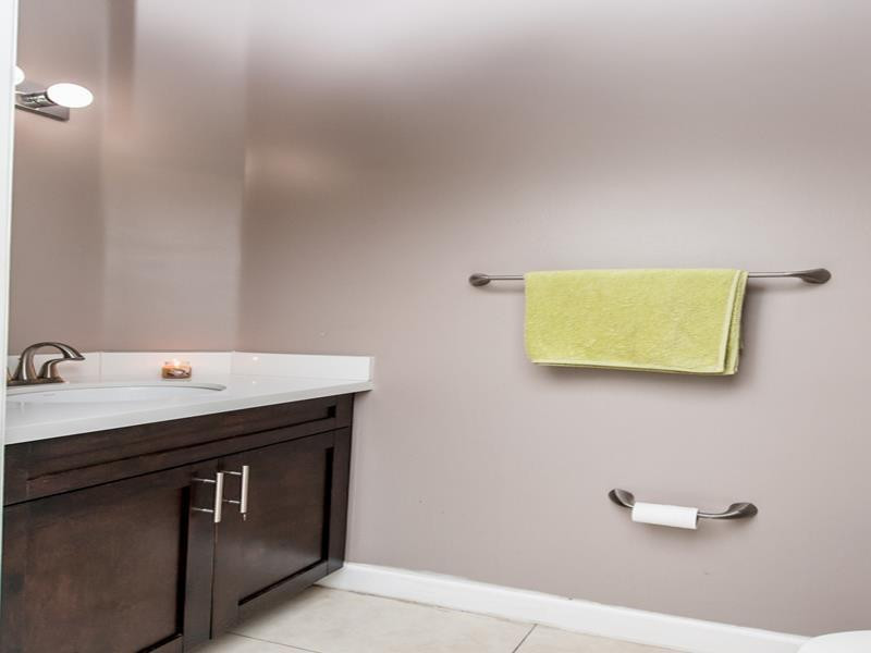 Nasher 159-42 B - Residential Lease