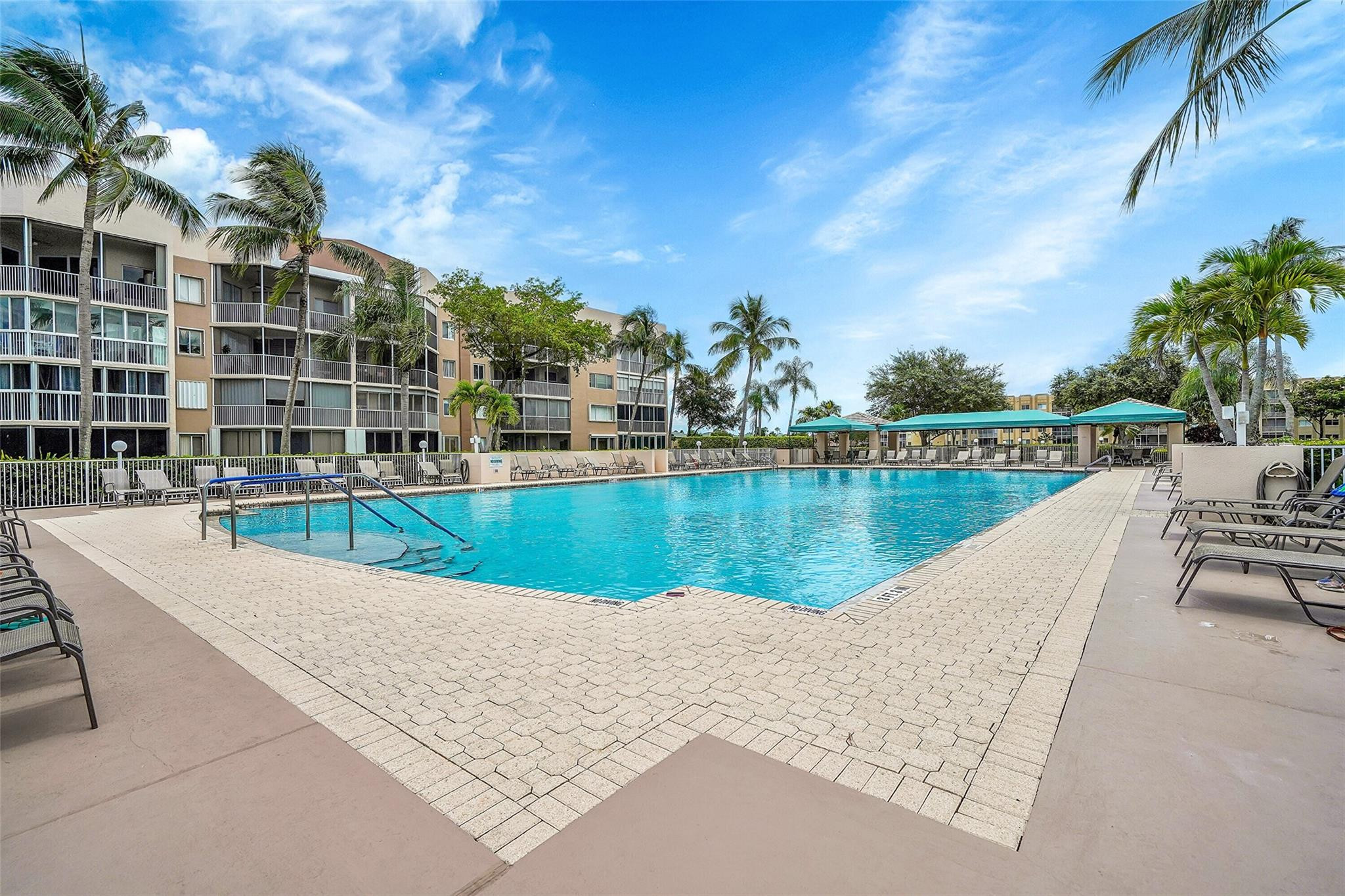 Fairfax/Kings Point - Residential