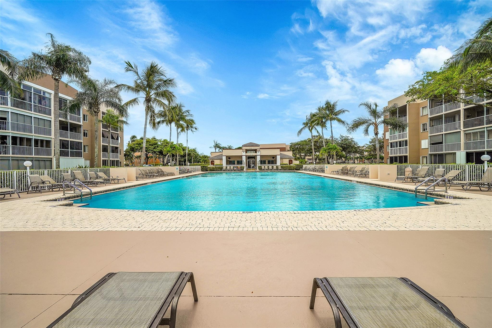 Fairfax/Kings Point - Residential