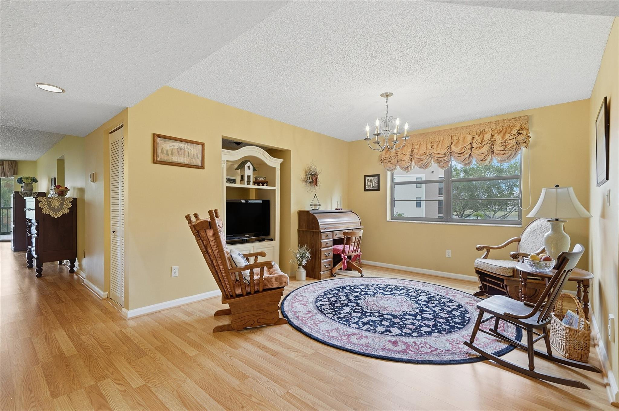 Fairfax/Kings Point - Residential