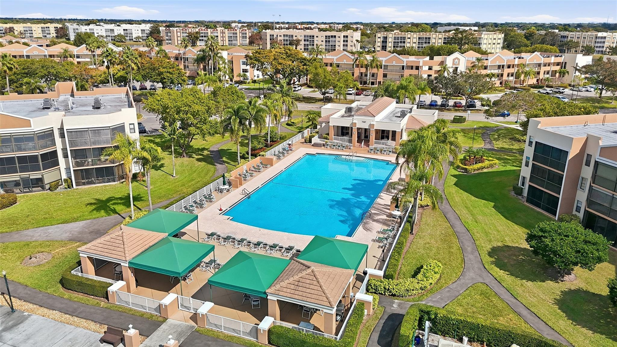 Fairfax/Kings Point - Residential