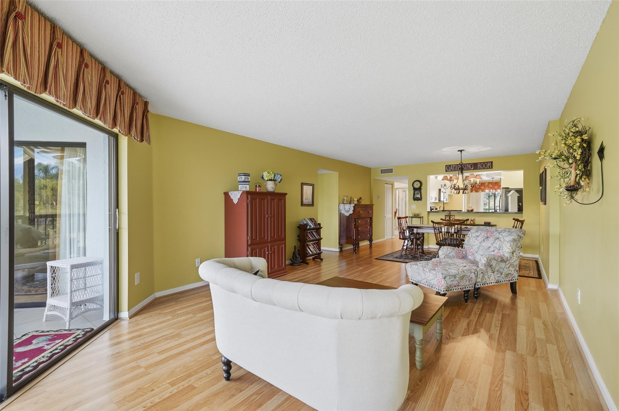 Fairfax/Kings Point - Residential