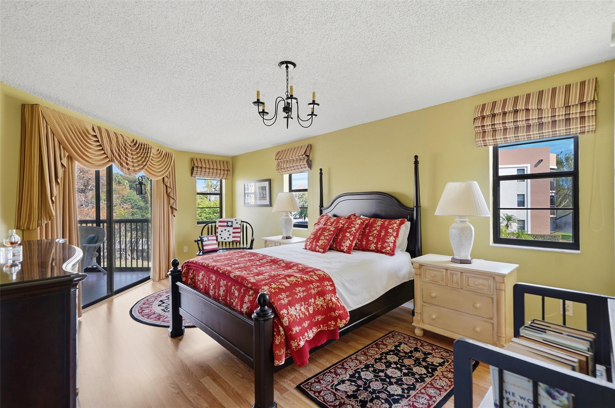 Fairfax/Kings Point - Residential