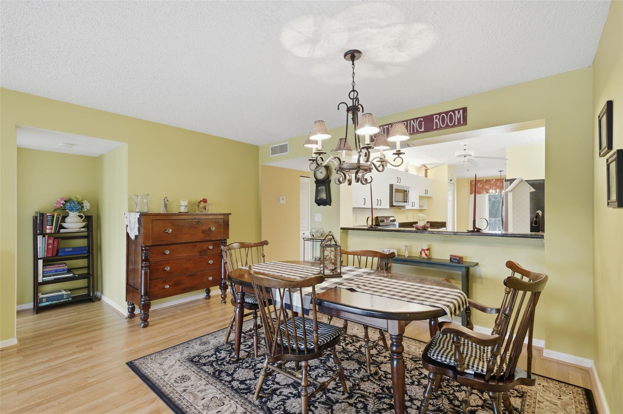 Fairfax/Kings Point - Residential