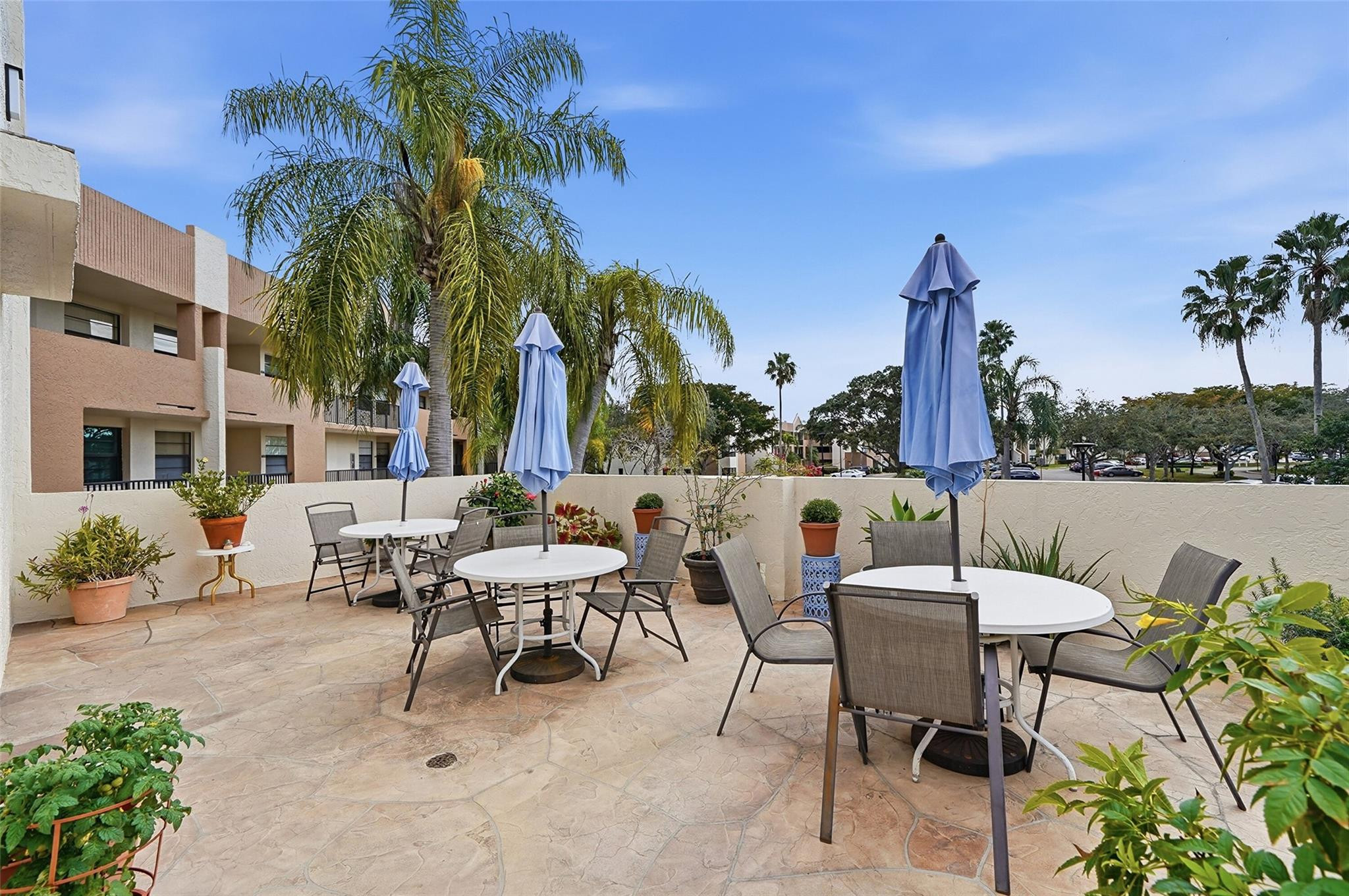 Fairfax/Kings Point - Residential