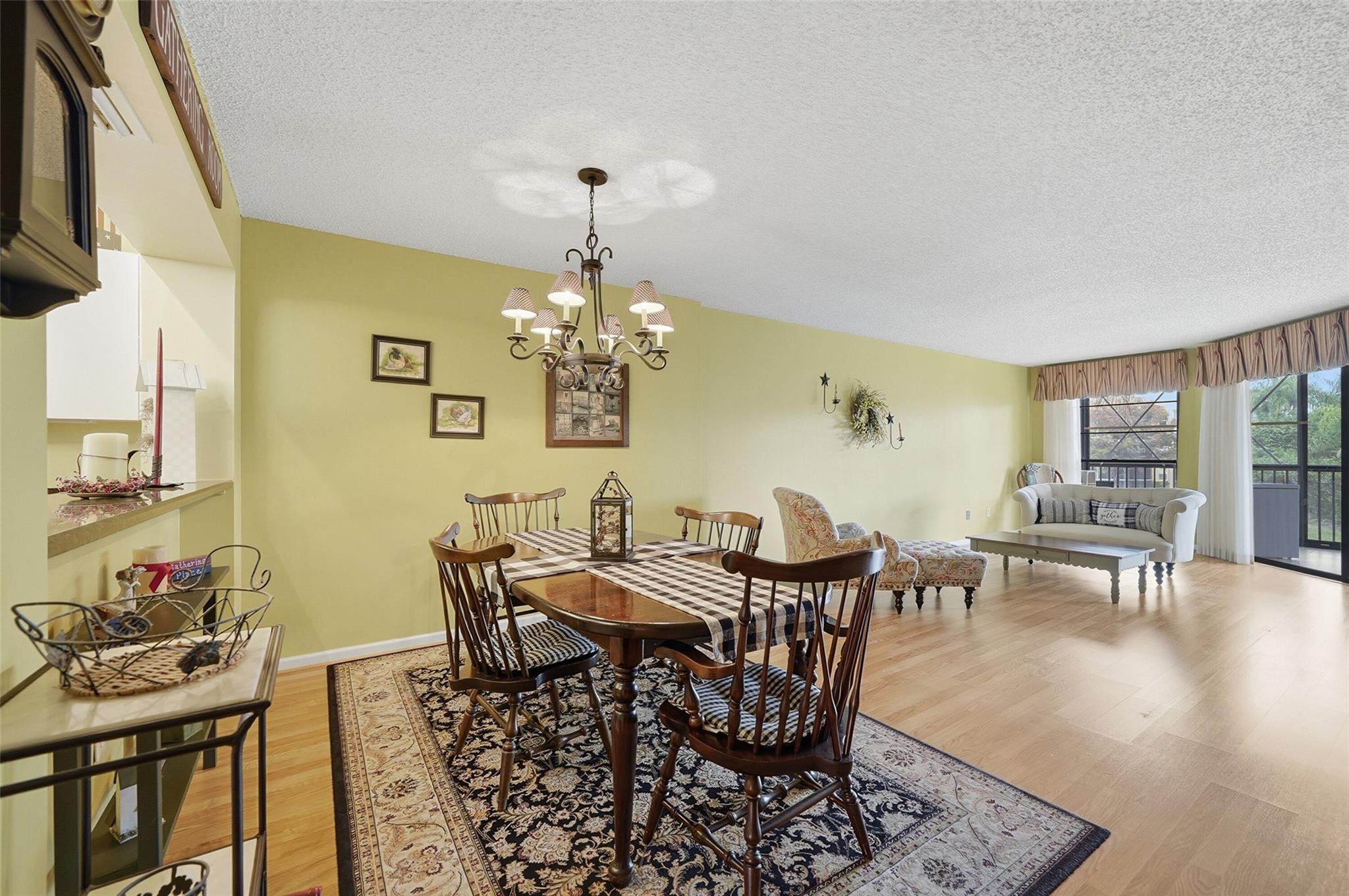 Fairfax/Kings Point - Residential