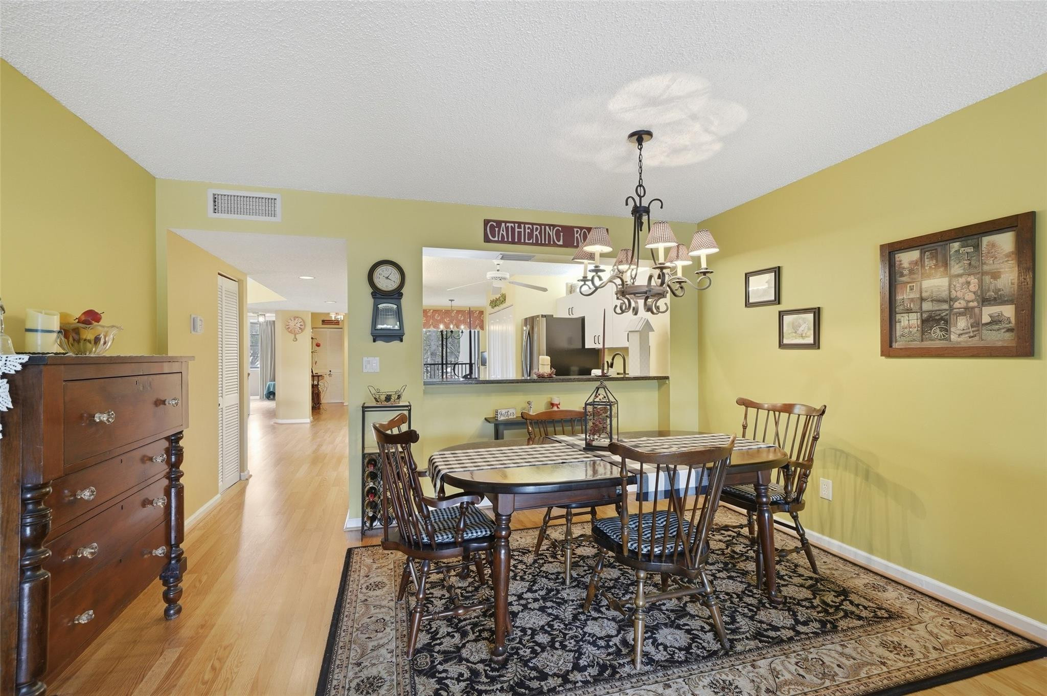 Fairfax/Kings Point - Residential