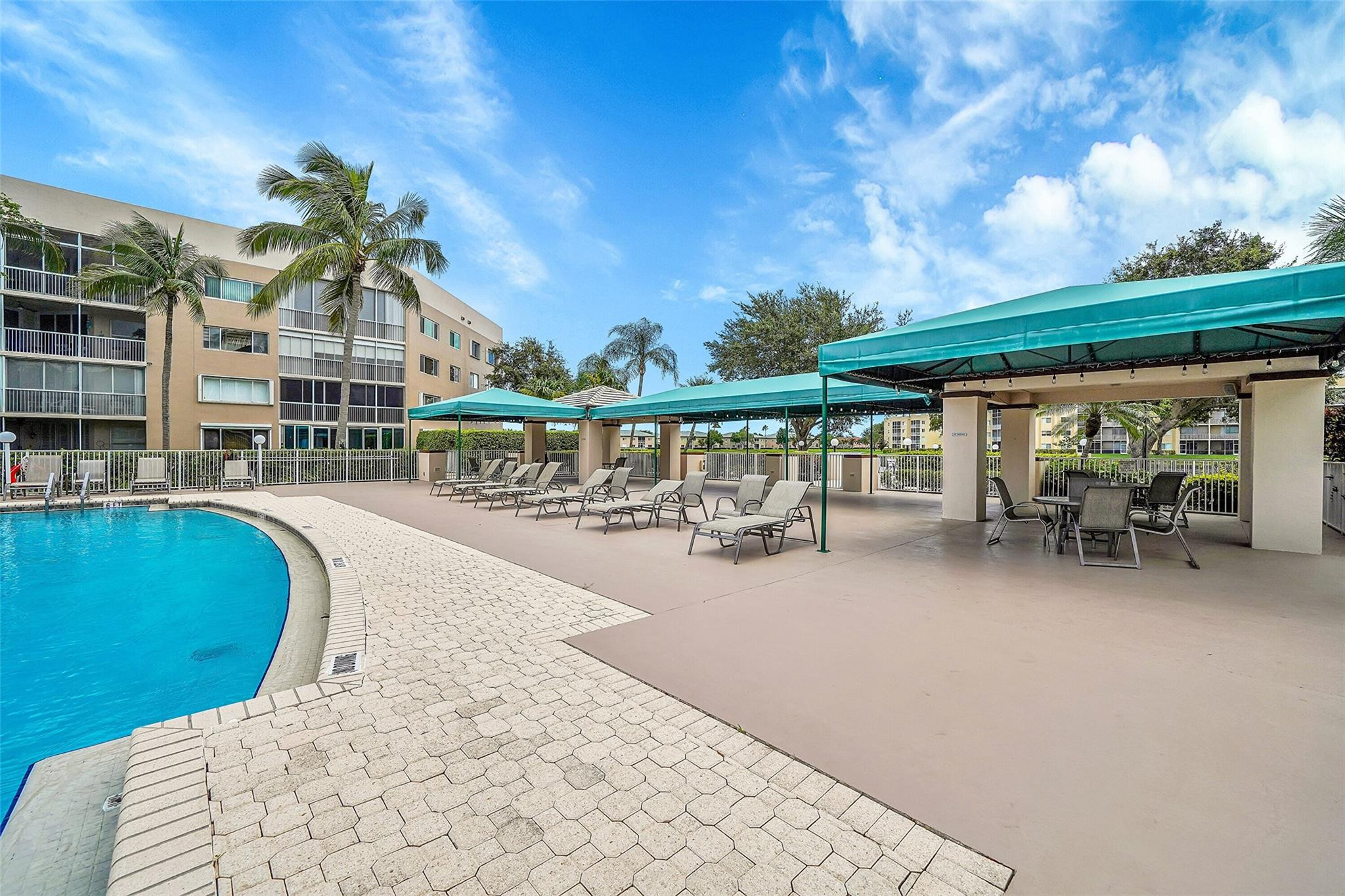 Fairfax/Kings Point - Residential