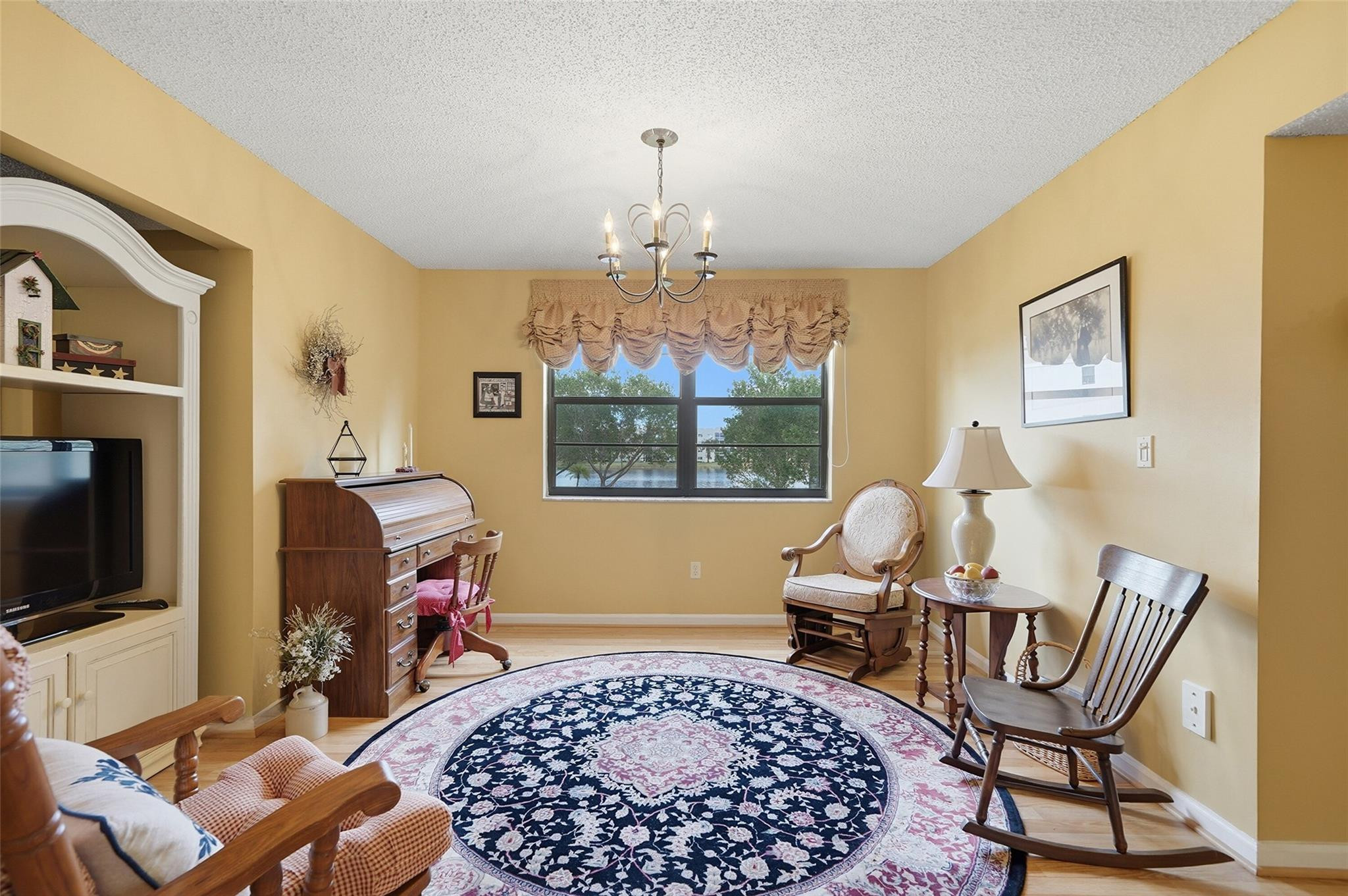 Fairfax/Kings Point - Residential