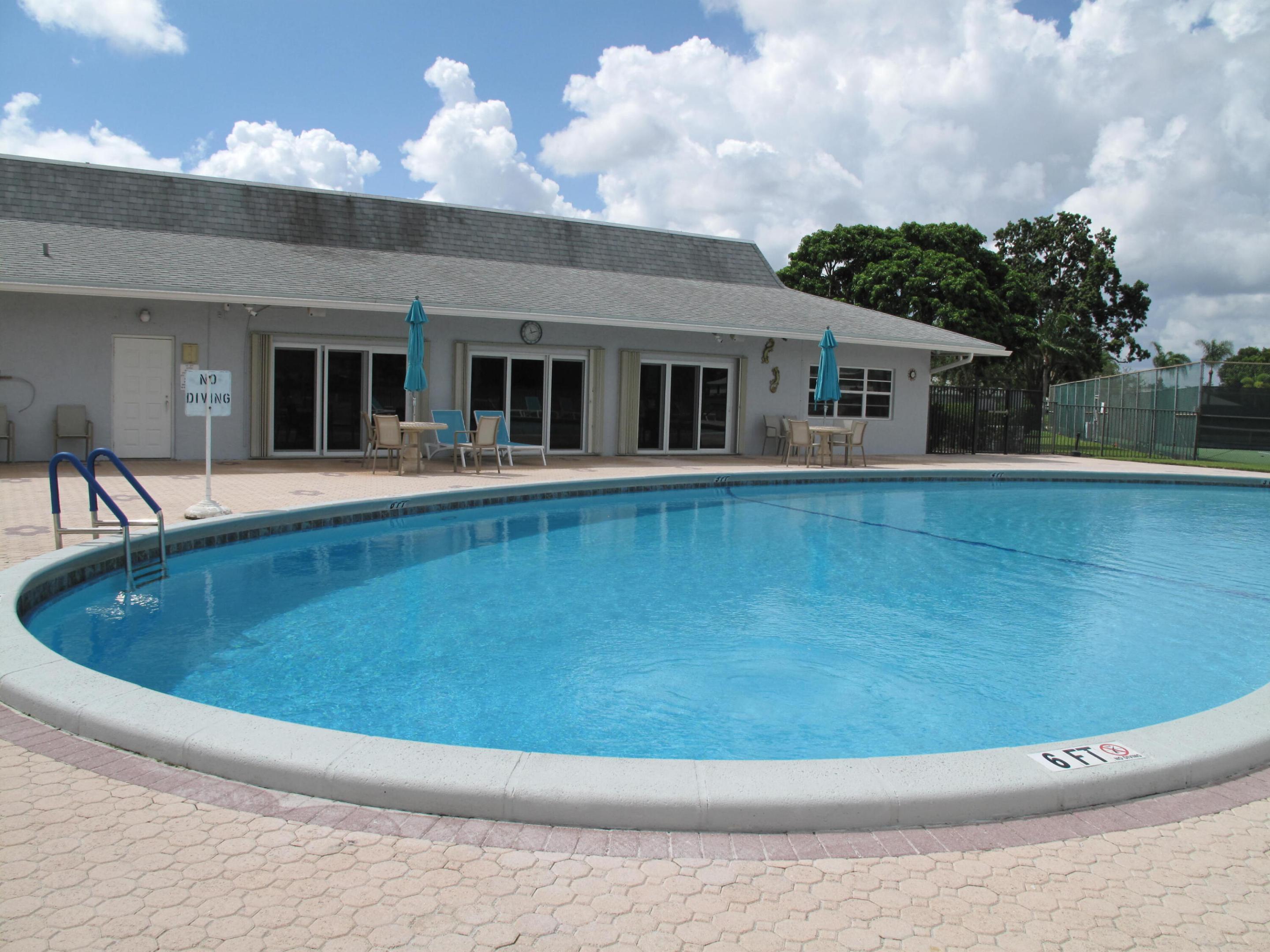 HIGH POINT OF DELRAY WEST CONDO SEC 1&2 - Residential