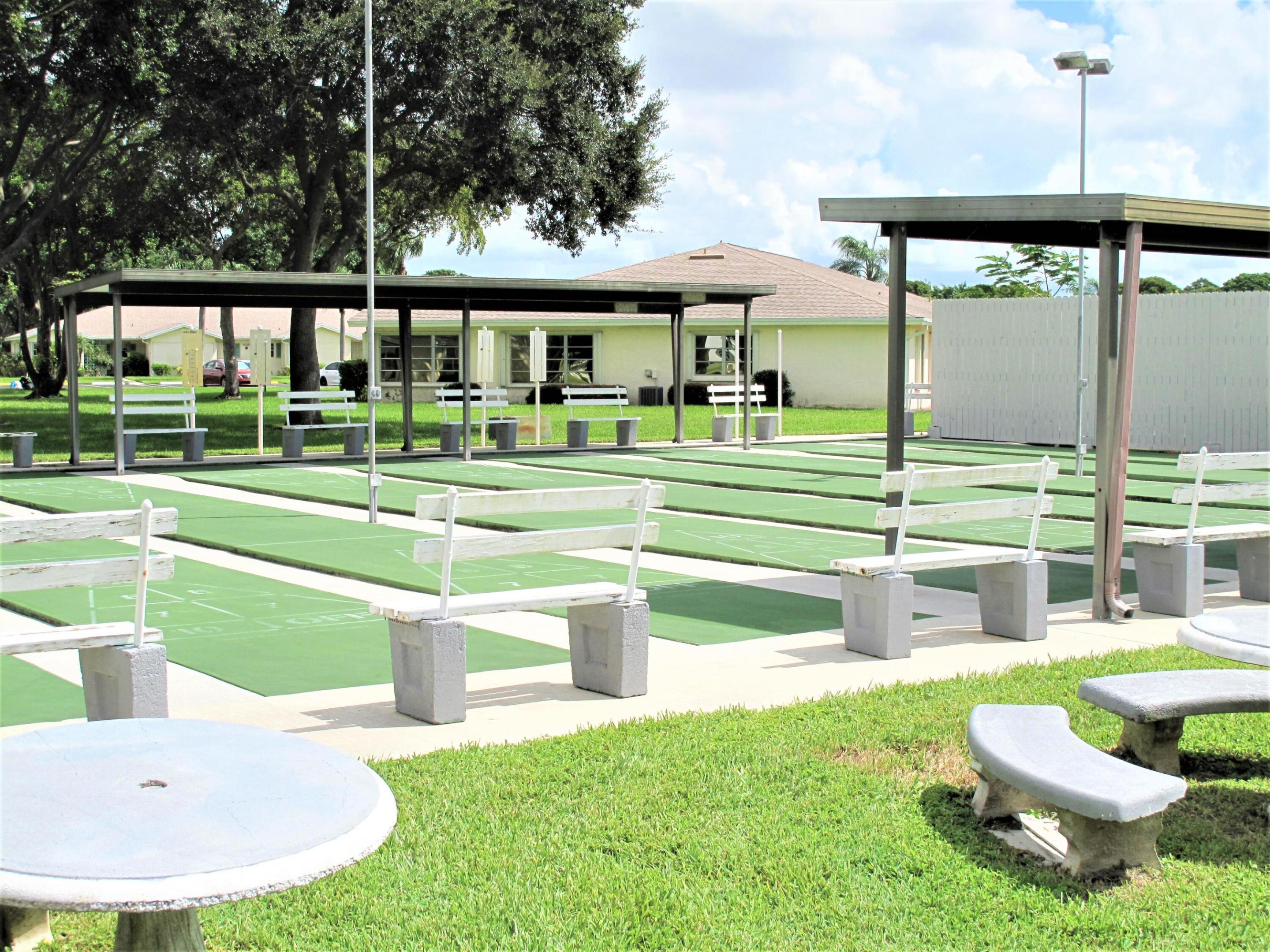 HIGH POINT OF DELRAY WEST CONDO SEC 1&2 - Residential