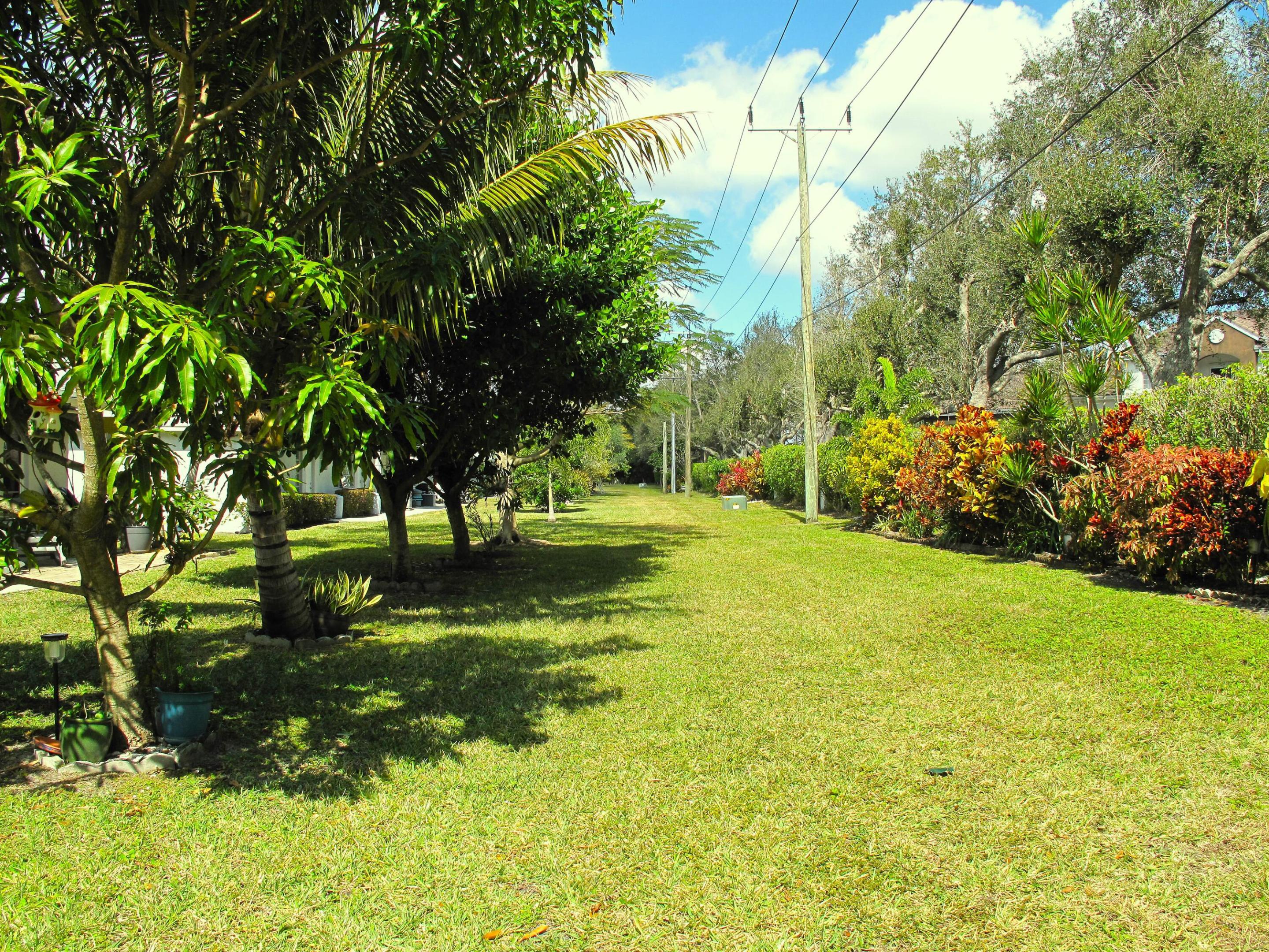 HIGH POINT OF DELRAY WEST CONDO SEC 1&2 - Residential