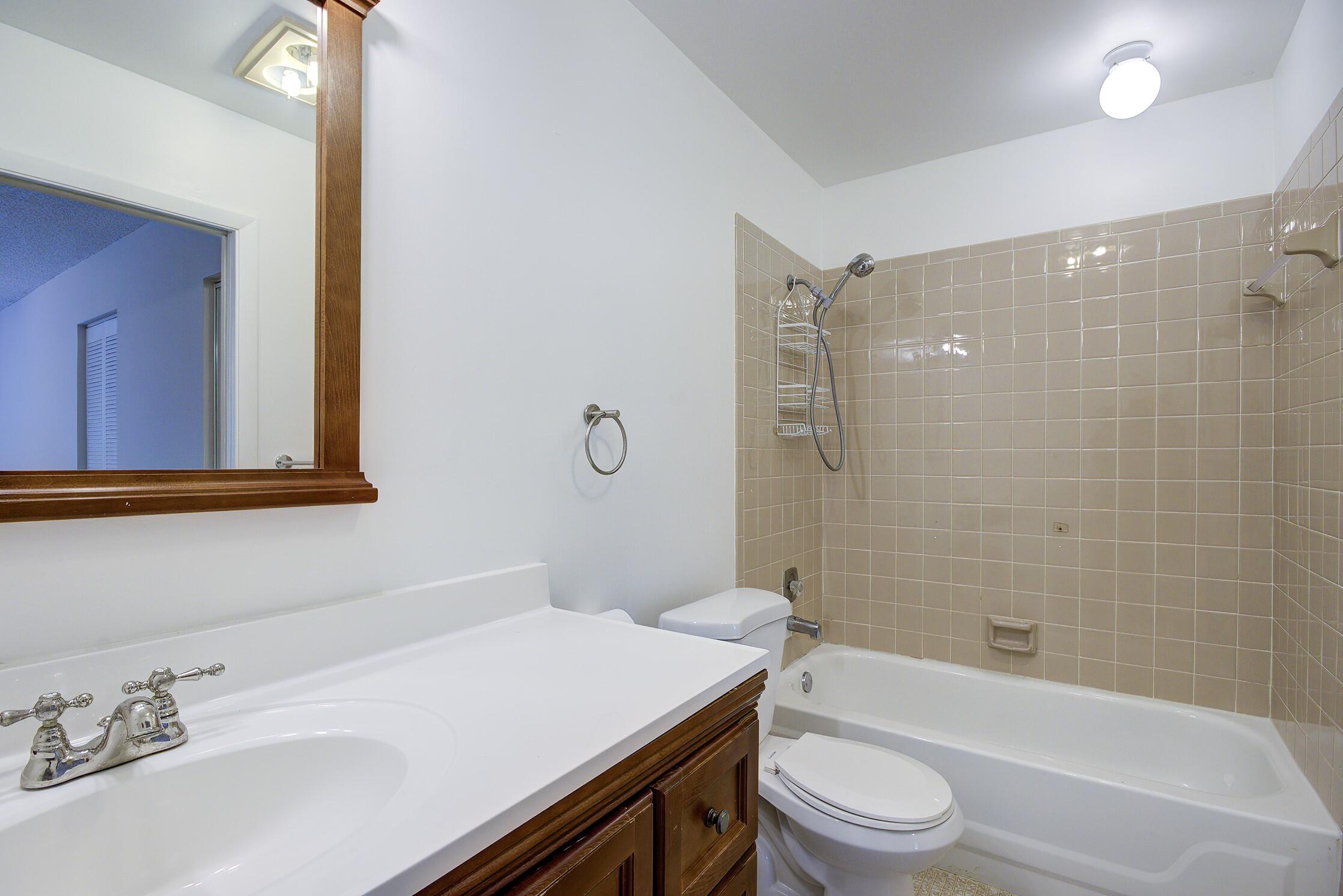 HIGH POINT OF DELRAY WEST CONDO SEC 1&2 - Residential