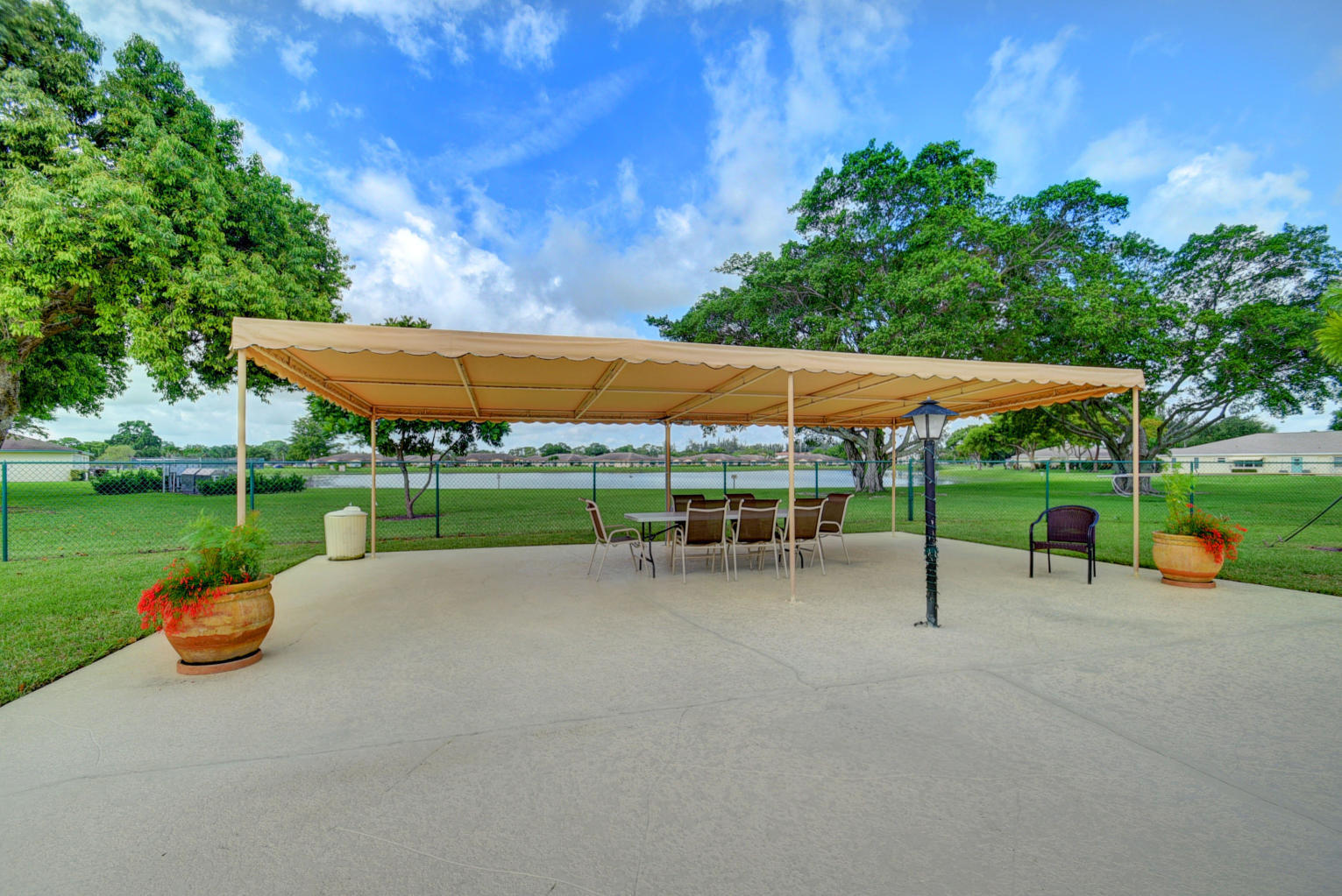 HIGH POINT OF DELRAY WEST CONDO SEC 1&2 - Residential