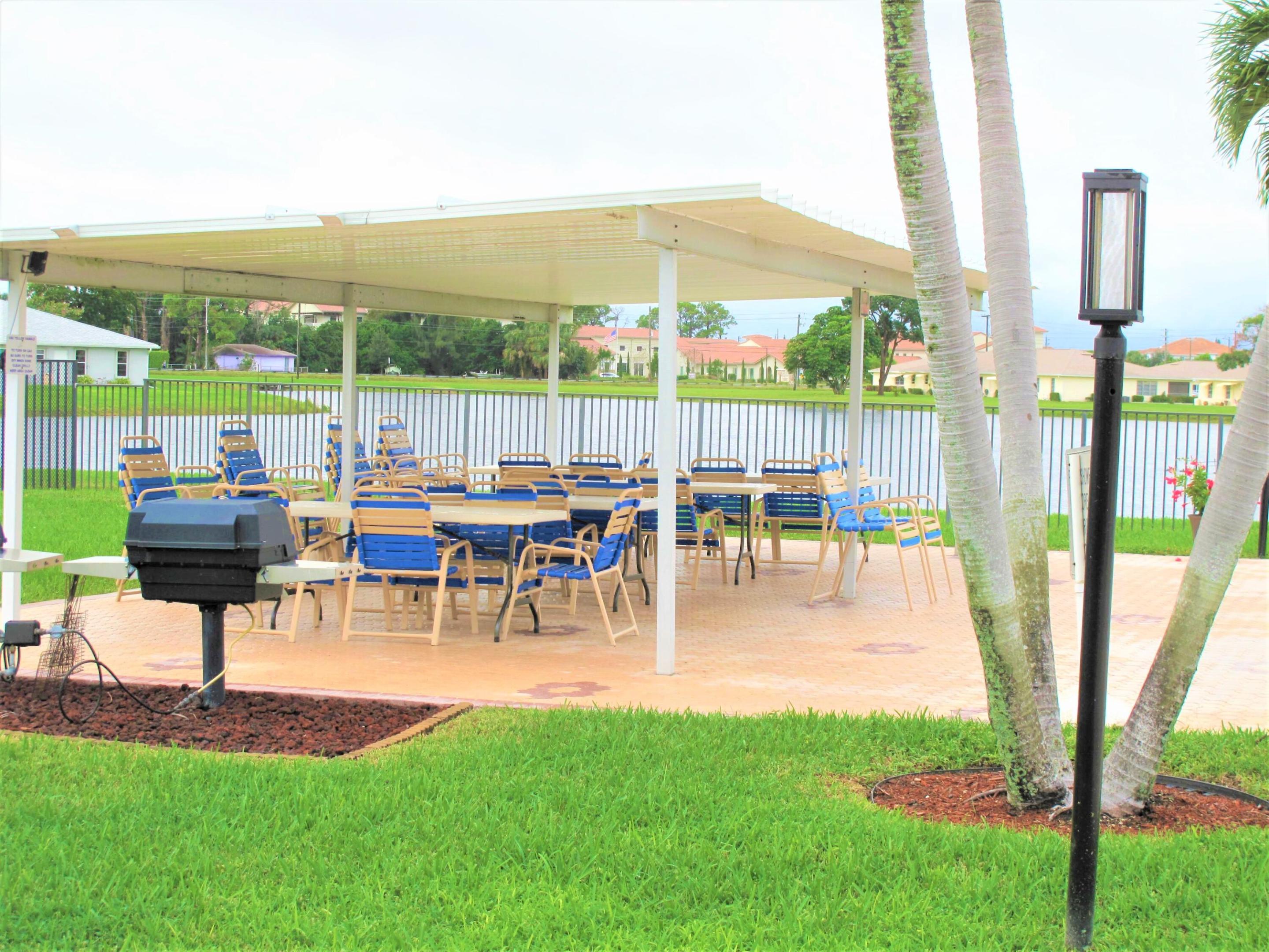 HIGH POINT OF DELRAY WEST CONDO SEC 1&2 - Residential