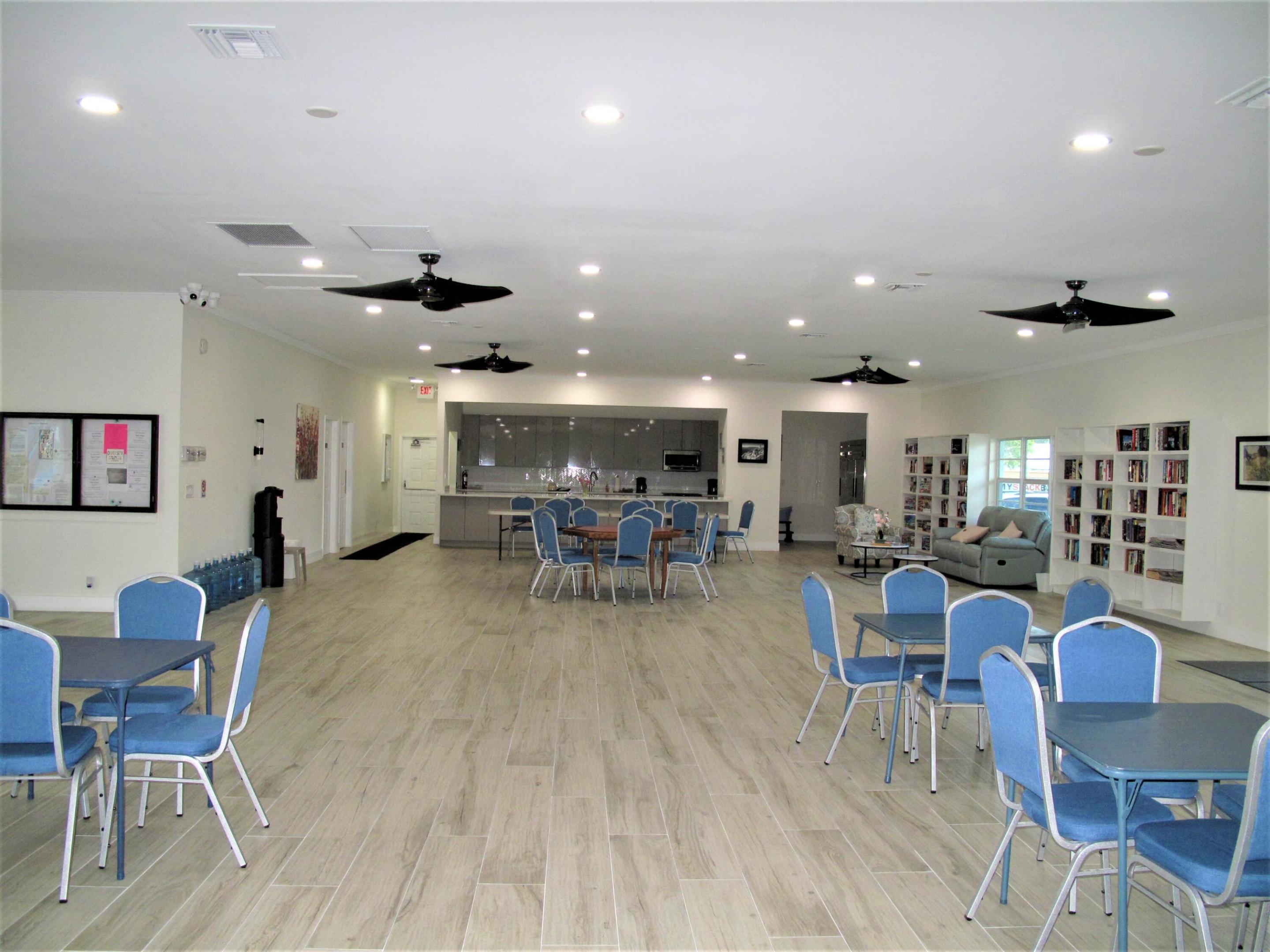 HIGH POINT OF DELRAY WEST CONDO SEC 1&2 - Residential