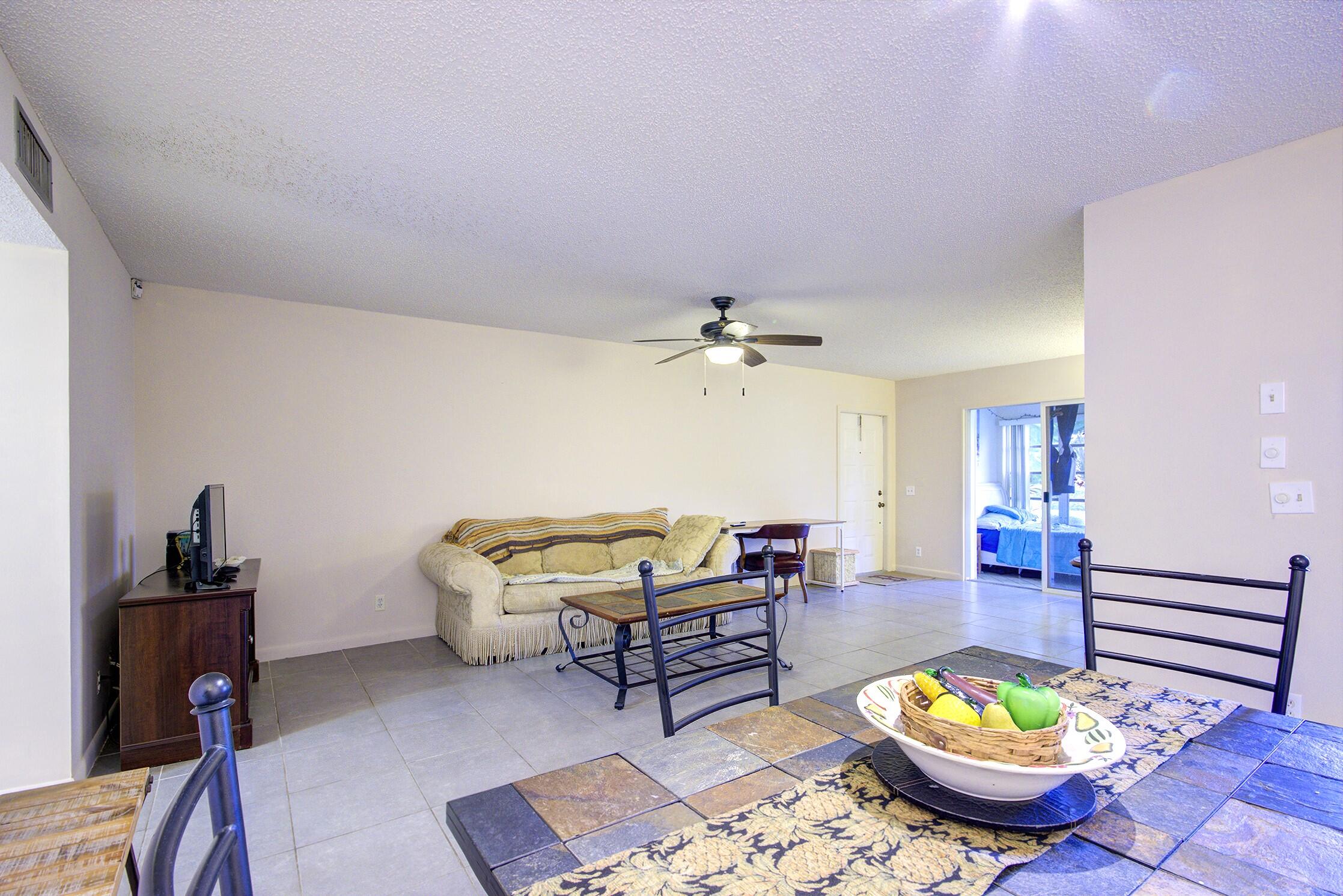 HIGH POINT OF DELRAY WEST CONDO SEC 1&2 - Residential
