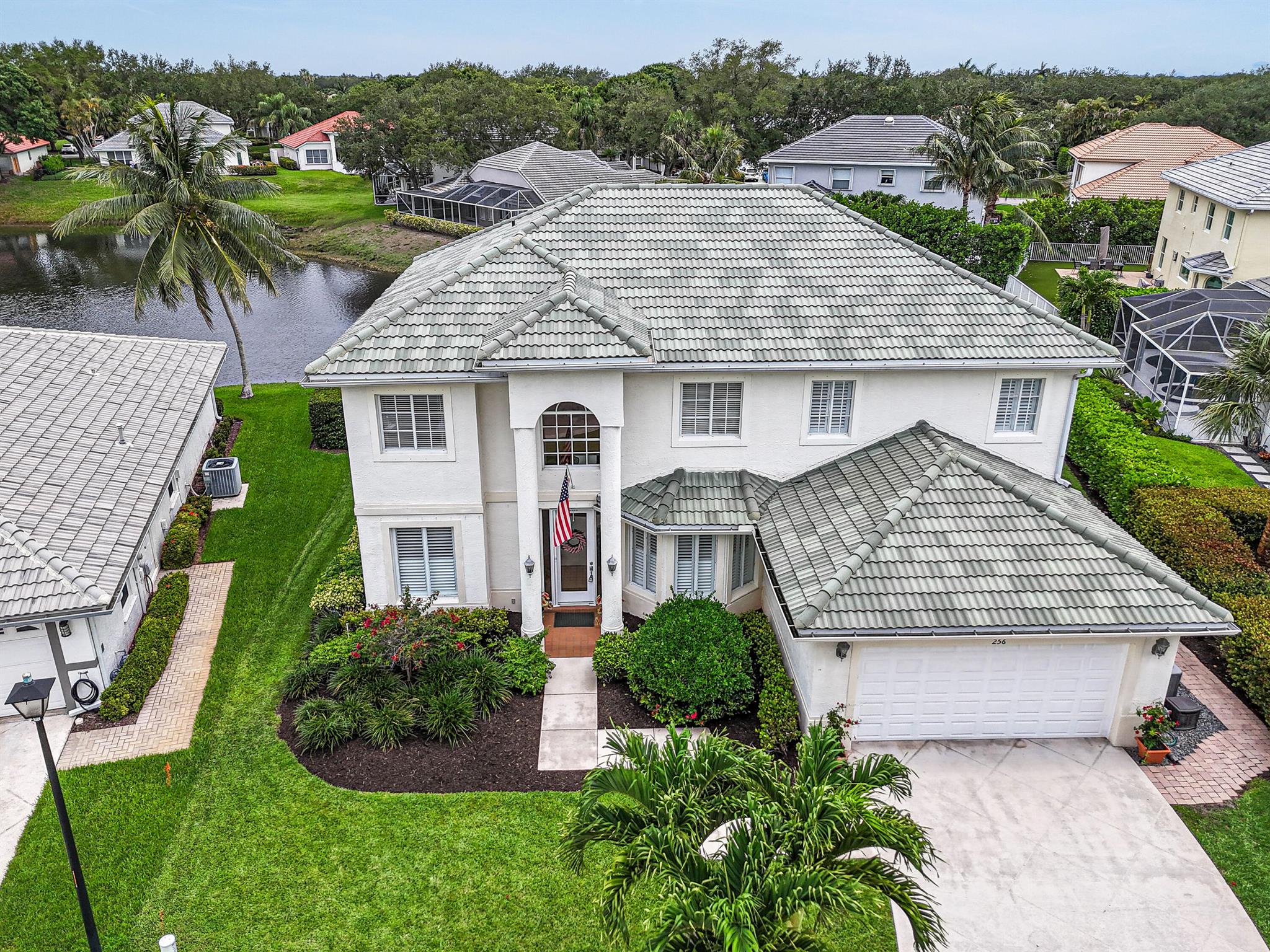 256 Coconut Point