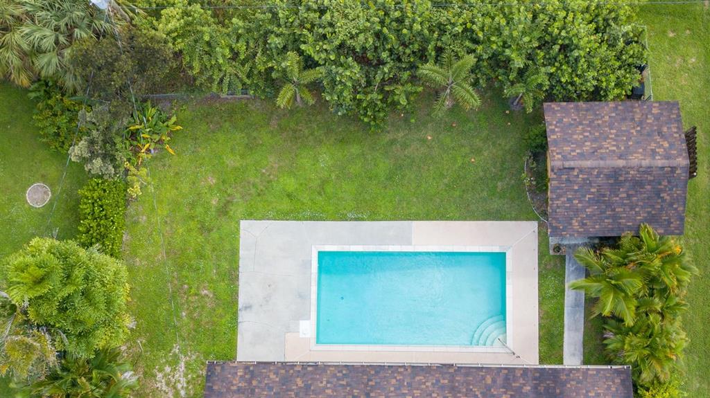 POINCIANA GARDENS SEC 4 - Residential