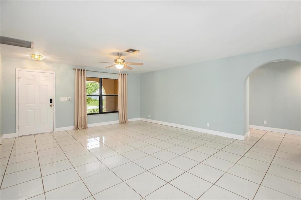 POINCIANA GARDENS SEC 4 - Residential