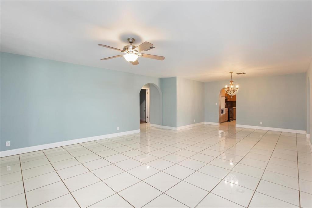 POINCIANA GARDENS SEC 4 - Residential