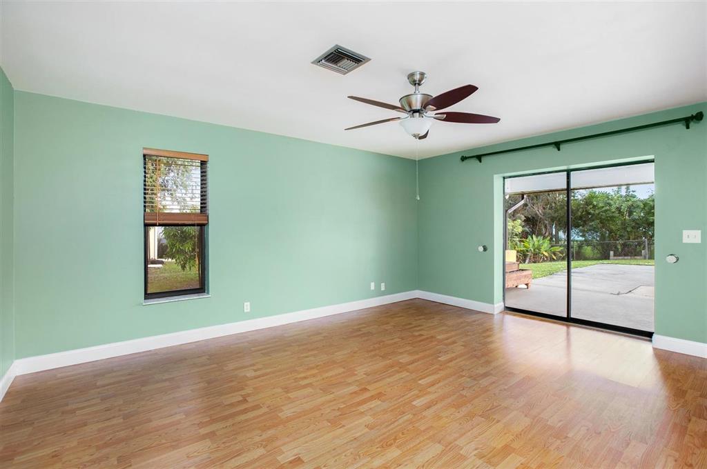 POINCIANA GARDENS SEC 4 - Residential