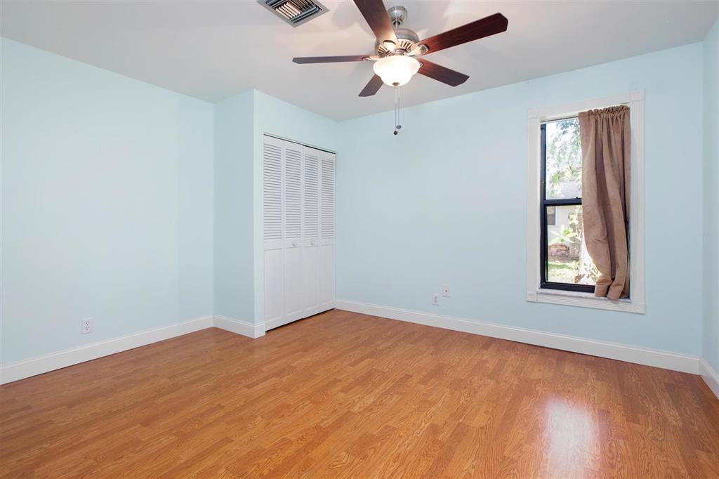 POINCIANA GARDENS SEC 4 - Residential