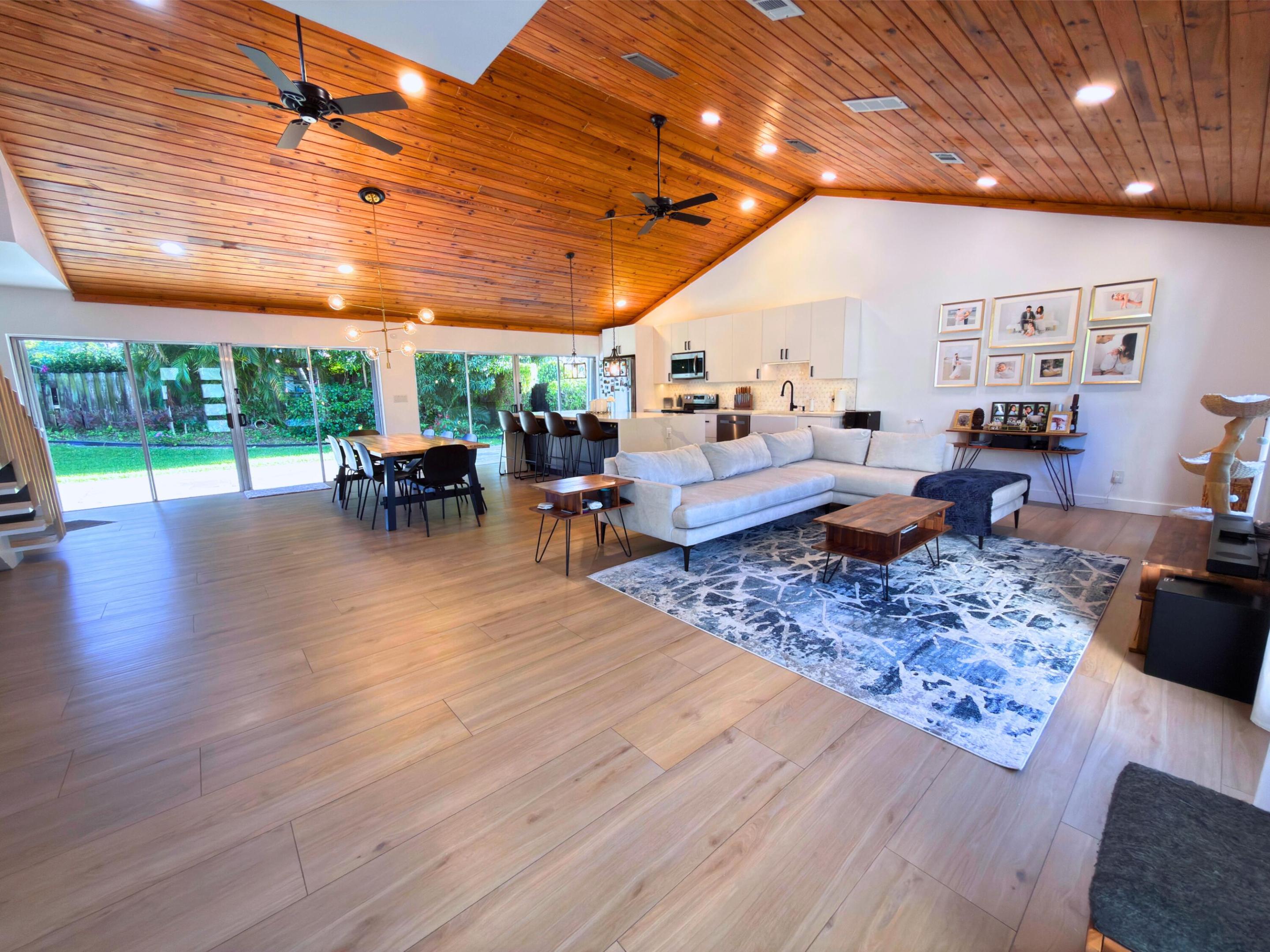AMBERWOODS OF BOCA 2ND ADD - Residential