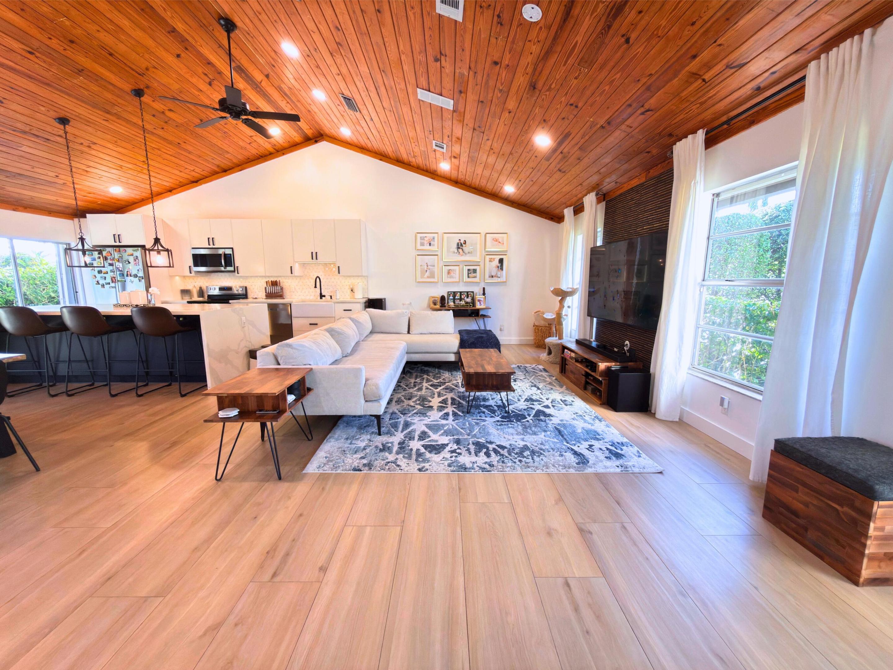 AMBERWOODS OF BOCA 2ND ADD - Residential