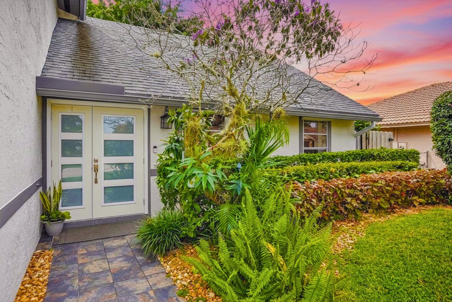 6150 Amberwoods Drive