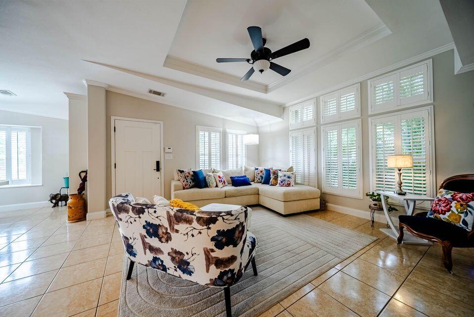 Maralago Cay - Residential